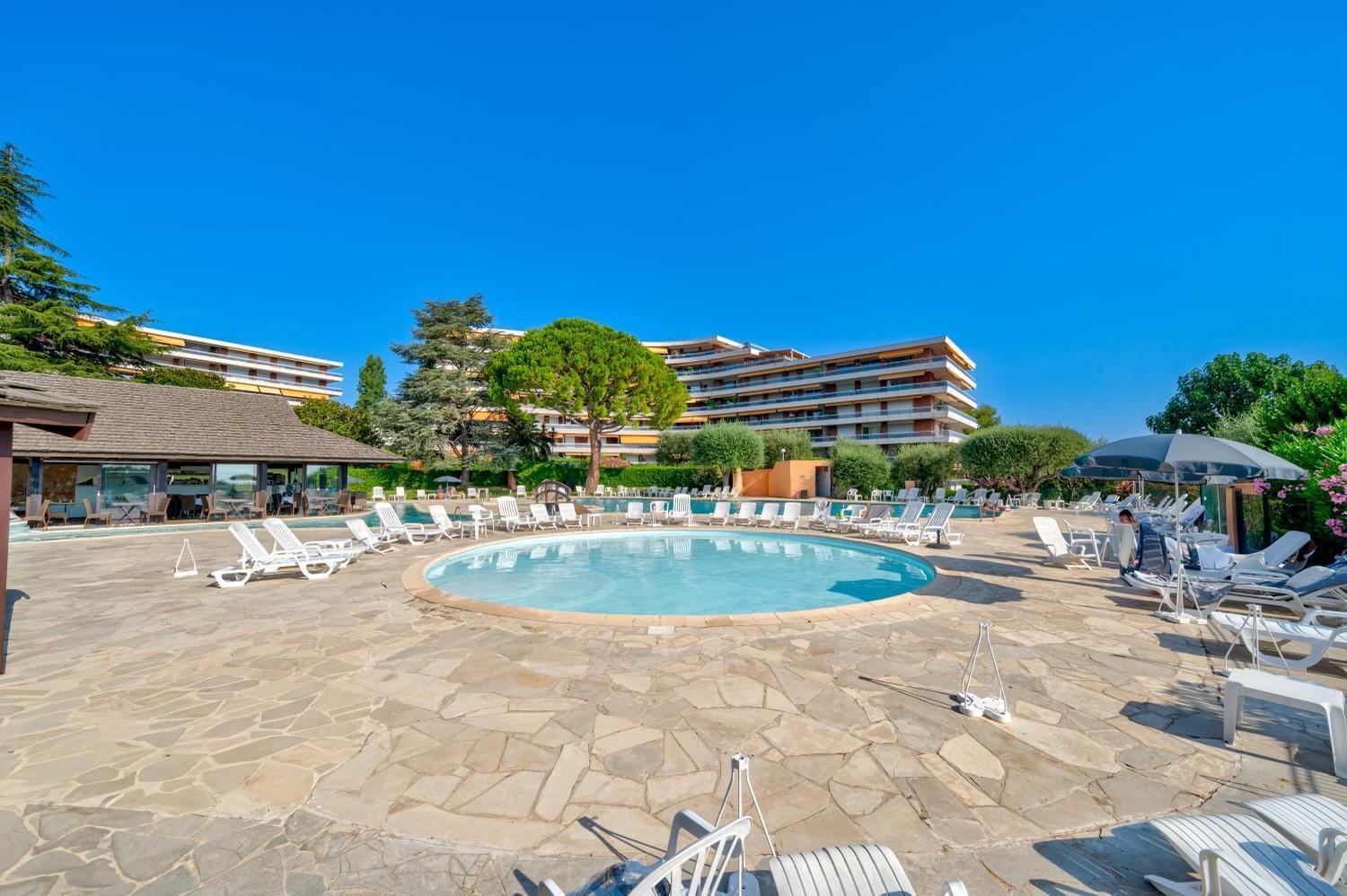 Superbe 2 Pieces Clim Et Parking Daire Nice Dış mekan fotoğraf